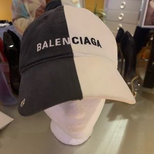 Balenciaga Black /White Hat